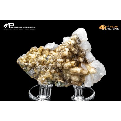Quarzo Ialino con  Calcite e Sfalerite