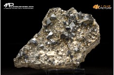 Magnetite bipiramidale