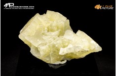 Aragonite - Sicilia ( Fluorescenza rosea)