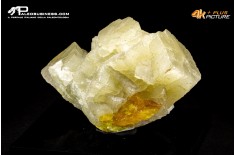 Aragonite - Sicilia ( Fluorescenza rosea)